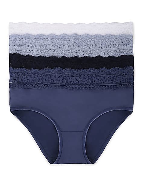 Buy Mid Rise Laced Shorts at Marks & Spencer