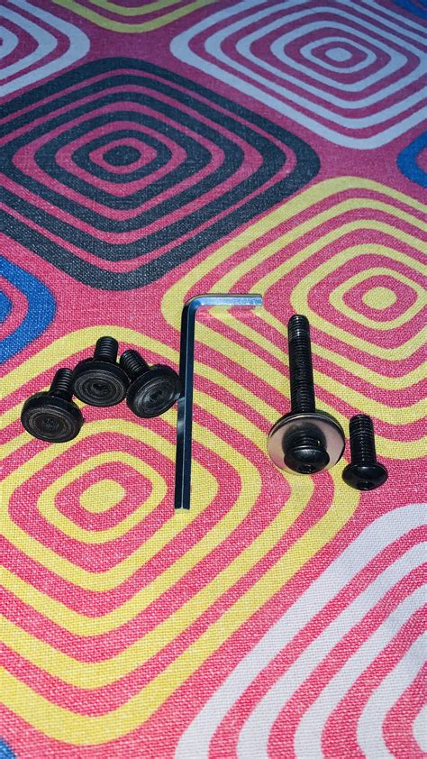 BAJAAO.COM - Buy Bespeco PN90FL Monitor stand Online India, Musical ...