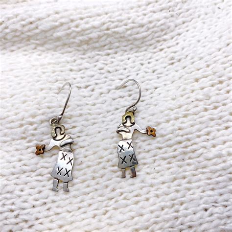 925 silver hula girl motif pierce earrings | LEMON