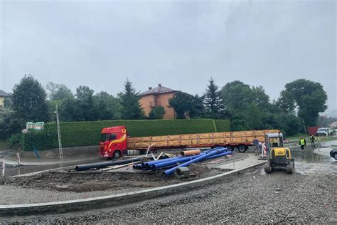 Rondo jeszcze nie gotowe, a już sprawiło problem - Limanowa.in