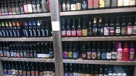 Beer in Santa Cruz – mattandbethtravels