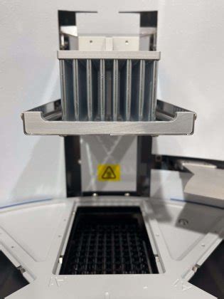 Thermo Scientific Kingfisher Flex 5400630 Purification System w/96 Deep ...