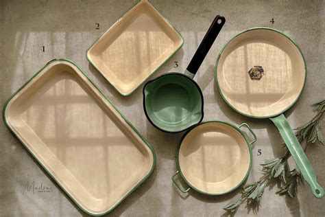 Enamelware – Madras Prop Store Rentals
