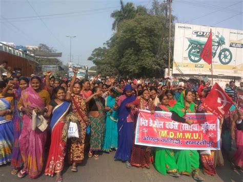 Trade Union stir intensifies on 2nd day in different pockets of Bihar