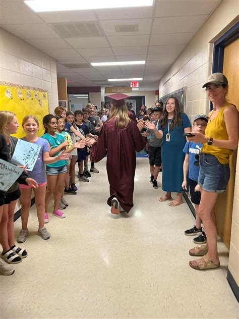 Sunset Ridge Elementary Newsletter