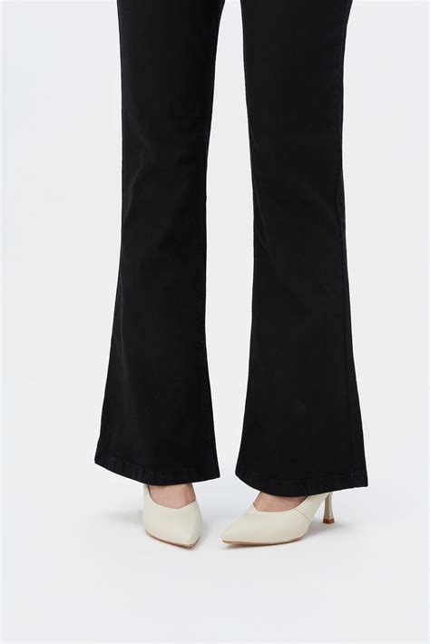 Black Bootcut Flare Jeans | Bootcut Jeans | OFFDUTY INDIA – Offduty India