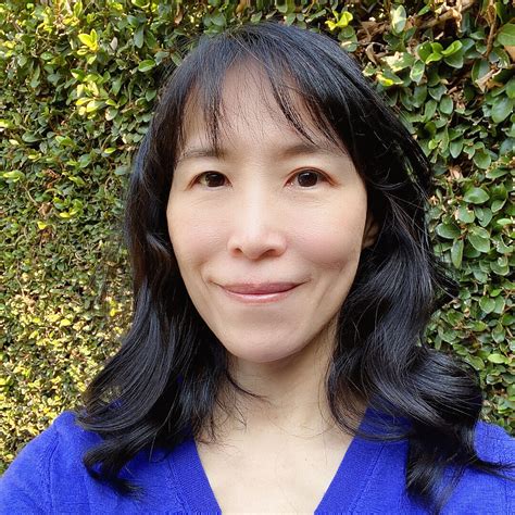 Outsider Kids: A Parachute Kids Graphic Novel (Parachute Kids #2): Tang ...