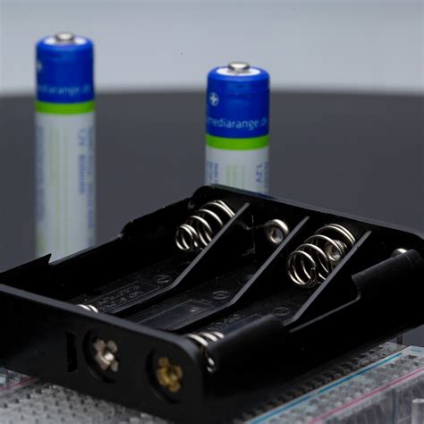 Battery Holder 4 Cell AAA