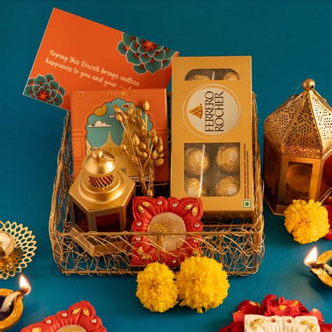 Festive Aura Diwali Gift Hamper | Sparkling Delights for Diwali ...