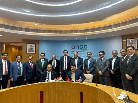 ONGC Signs Landmark Long-Term Ethane Handling Agreement with Petronet LNG