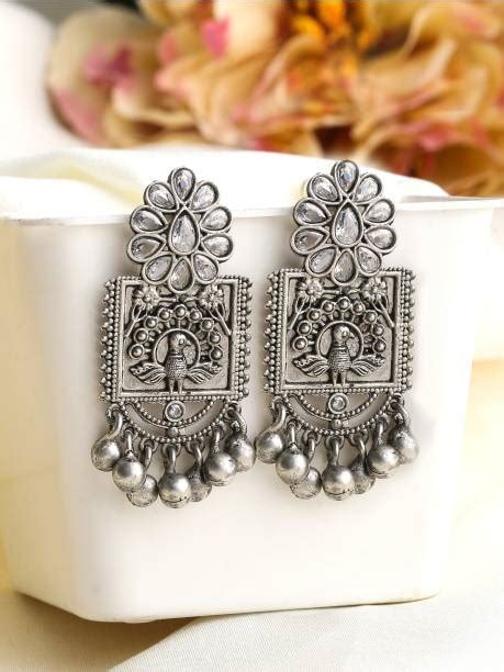 Earrings - Upto 50% to 80% OFF on Latest Earrings Designs Online For ...