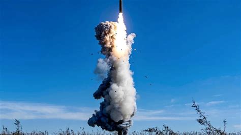 China afirma que su ensayo balístico fue "legítimo" y no cambia su ...