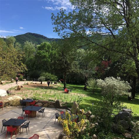 LA MECANIQUE DES FRERES BONANO (Colombieres-sur-Orb) - Guesthouse ...
