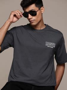 Roadster Solid Men Round Neck Black T-Shirt - Buy Roadster Solid Men ...