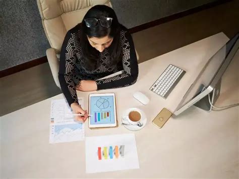 Ditch the student mindset - 5 smart rules to turn your first job into a ...