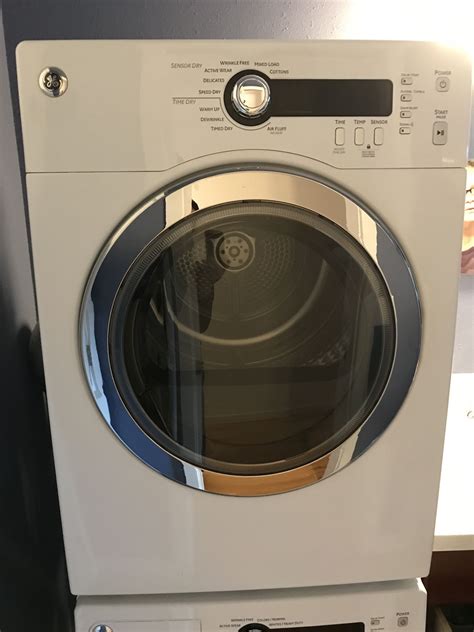 GE compact front load dryer 24” for Sale in Mountlake Terrace, WA - OfferUp