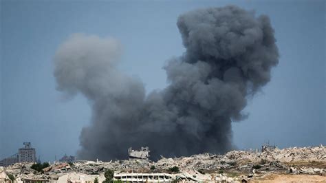 Israel bombards Gaza City and Khan Younis after ceasefire deal ...