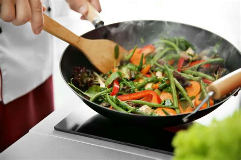 The 5 Best Oils for Stir-Frying | Algae Cooking Club