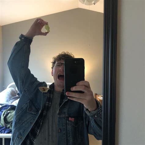 Bobby Lavender (@bbblavender) • Instagram photos and videos