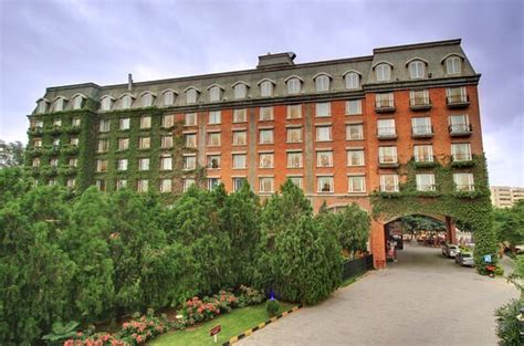 Comfortable - Review of Hotel Royal Orchid Bangalore, Bengaluru ...