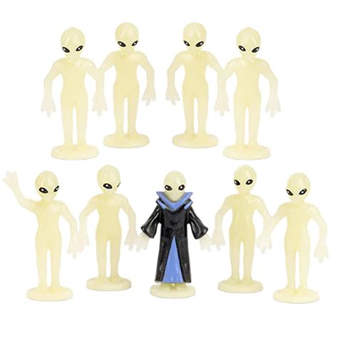 Buy Accoutrements Archie McPhee Itty Bitty Aliens: Take Me to Your ...
