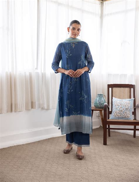 Buy - Tuscany printed and thread work kurta set | Elan Store