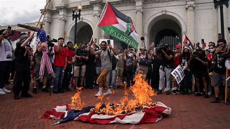 Dramatic photos pro-Hamas Washington, D.C. protests | Fox News