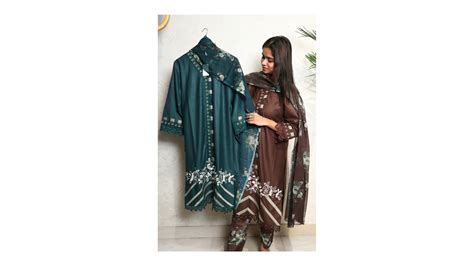 Rifah Pakistani Suit – Izaanzi Couture