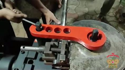 Pipe Benders - Manual Hydraulic Busbar Bending Machine 6" from Pune