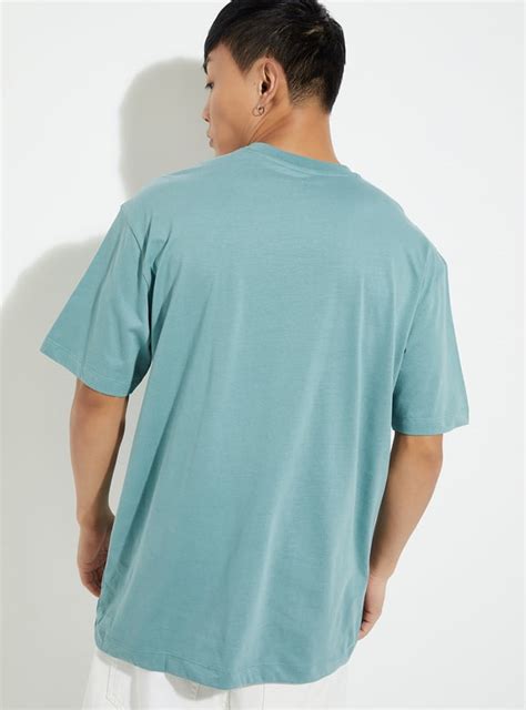 Buy URB_N Men Oversized Solid T-shirt Online at just Rs. 399.0 ...