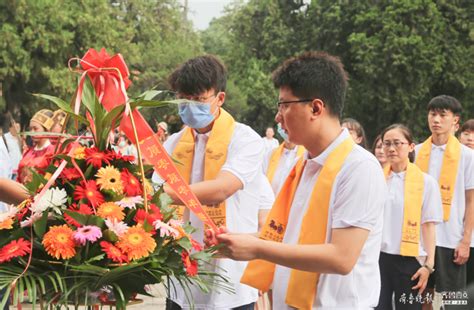16年来首次，济宁组织留学生专场公祭孔子，期间恢复净手仪式