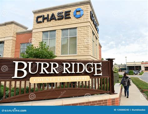 Burr Ridge, Illinois, USA, USA - June 07, 2018: Burr Ridge Villa ...