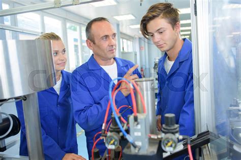 Engineering Students Journal 的图像结果