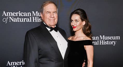 New Selfie Photo Of Bill Belichick With His 24-Year-Old Girlfriend ...