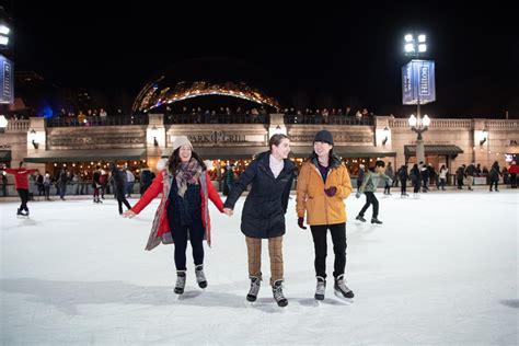 Ice Skating at Millennium Park | Winter in Chicago