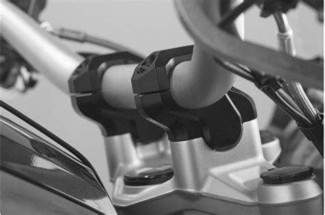 SW Motech 30mm Black Handlebar Risers for Triumph Speed Triple (LEH.00 ...