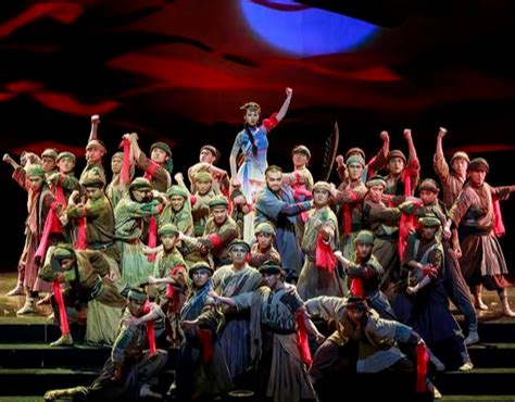 浙江歌舞剧院于4月12-13日在国家大剧院演出了舞集“良渚”