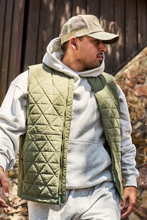 Men's Quilted Vests | Chubbies Shorts