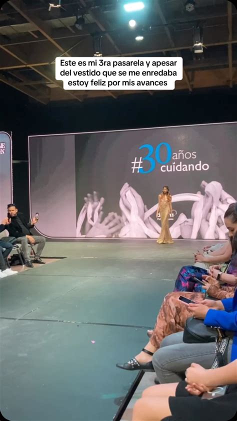 Thammy Palma Jara | Vestido de @lenninvillarroel ️ ️ | Instagram