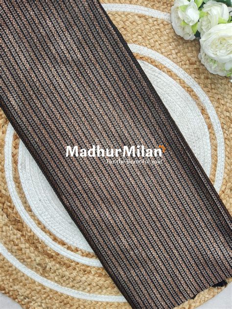 BANARASI ZARI WOVEN SAREE BLACK – Madhur Milan