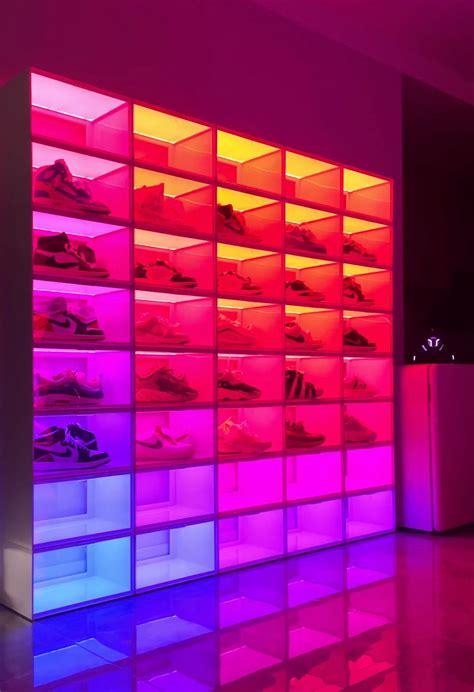 EXPO | Smart LED Display Case - FANTAQI