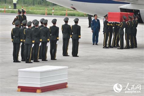 第二批在韩志愿军烈士遗骸回国-中华人民共和国退役军人事务部