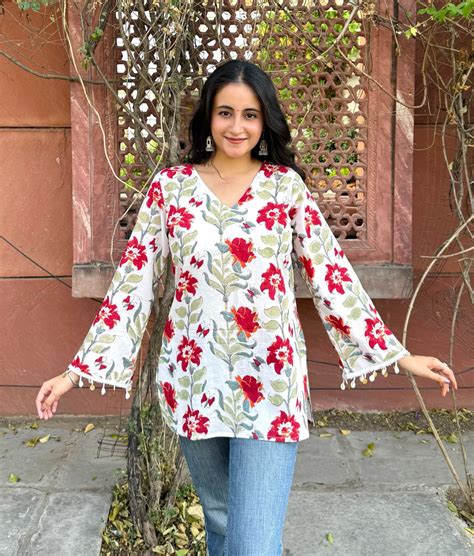 Chandani floral Kurti (Hand-Block Print) – Vastravali Jaipur