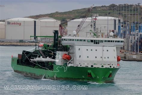 Flintstone - Stone dumping and fallpipe vessels - Equipment | Dredging ...
