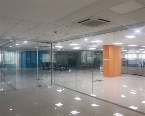OTIC GLASS PARTITIONS
