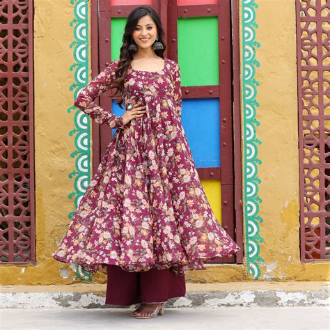 Falak Floral Chiffon Set – Kameez.co