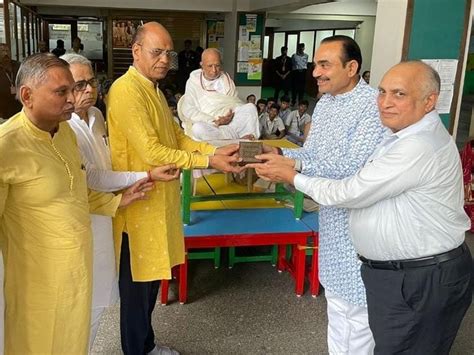 Organized by the Rajasthan Seva Samiti, the Rajasthan School organized ...