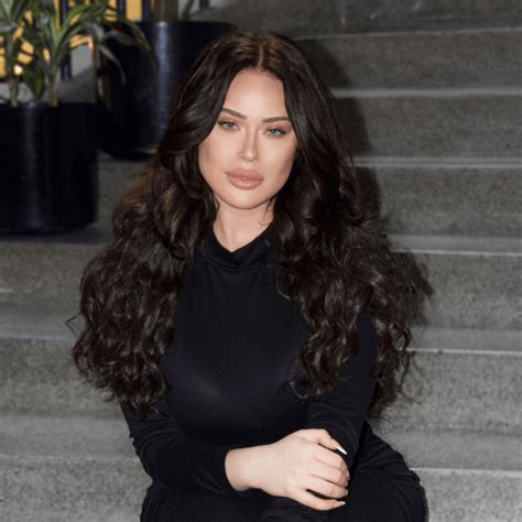 Alyssa McBride TikTok Star, Biography, Wiki, Age, Net Worth, Onlyfans, Social Media, Reasons To ...