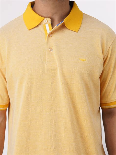Park Avenue Yellow Solid Slim Fit Half Sleeve Cotton Blend T-Shirt ...