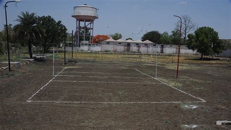 Sports facilities - Hindupat Institute of Teacher Training